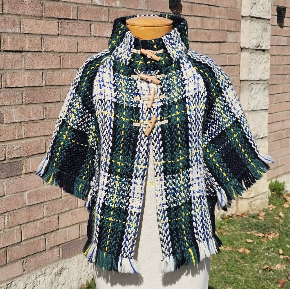 Vtg. John Branigan plaid cape
